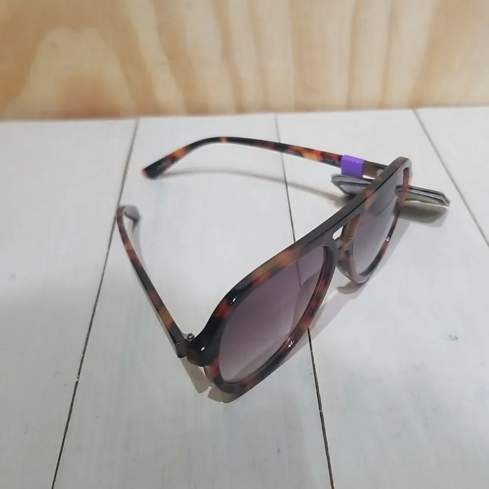 New, Unisex Sunglasses Foster Grant Brown Tort, 100% UVA-UVB Lens Protected